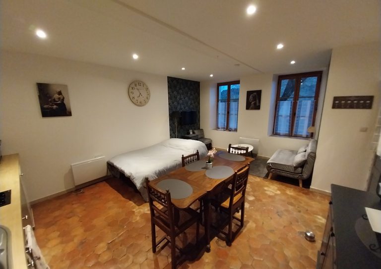 couchage pour 2 personnes couchage pour 2 personnes gite Auxerre Yonne 89